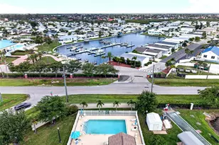 24611 Rio Villa Lakes Cir, Punta Gorda, FL 33950 - Photo 46