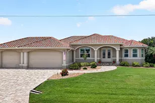 2107 Padre Island Dr, Punta Gorda, FL 33950 - Photo 4