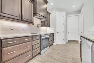 26251 Copiapo Cir, Punta Gorda, FL 33983 - Photo 24