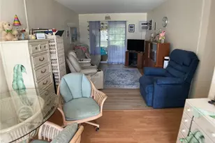 2021 Canal Dr, Bradenton, FL 34207 - Photo 10