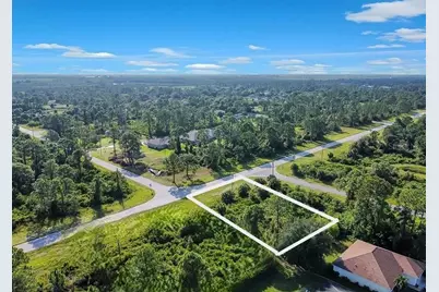 732 Columbus Boulevard S, Lehigh Acres, FL 33974 - Photo 2