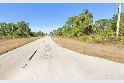 732 Columbus Boulevard S, Lehigh Acres, FL 33974 - Photo 6