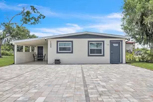1205 SW Hibiscus Dr, Arcadia, FL 34266 - Photo 2