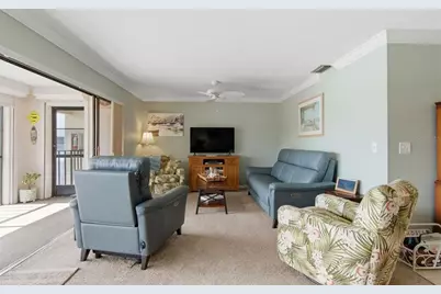 3935 Country Club Boulevard #22, Cape Coral, FL 33904 - Photo 10