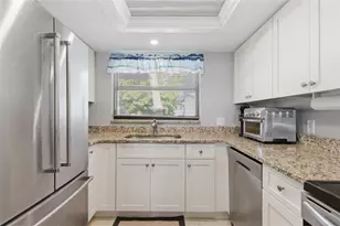 3935 Country Club Blvd, Cape Coral, FL 33904 - Photo 4