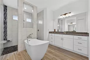 592 Rotonda Cir, Rotonda West, FL 33947 - Photo 22