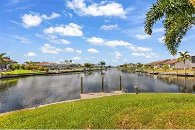 3830 Bal Harbor Boulevard #15, Punta Gorda, FL 33950 - Photo 4