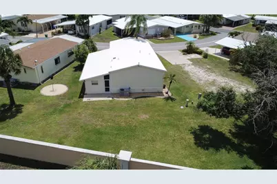 2100 Kings Highway #977, Port Charlotte, FL 33980 - Photo 32