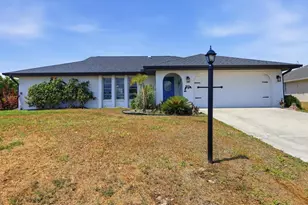 9495 Gulfstream Blvd, Englewood, FL 34224 - Photo 2