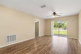 12538 SW Kingsway Cir, Lake Suzy, FL 34269 - Photo 6