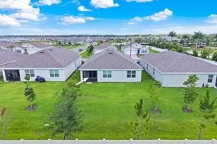 1422 Powell Vly Dr, Port Charlotte, FL 33953 - Photo 52