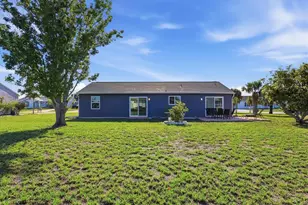 6389 Coliseum Blvd, Port Charlotte, FL 33981 - Photo 20
