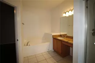 3724 Eagle Pass St, North Port, FL 34286 - Photo 18