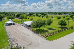 10876 SW Walker Rd, Arcadia, FL 34269 - Photo 1