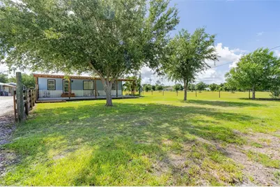 10876 SW Walker Road, Arcadia, FL 34269 - Photo 2