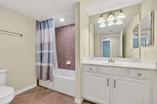 20151 Ragazza Circle E, Venice, FL 34293 - Photo 26