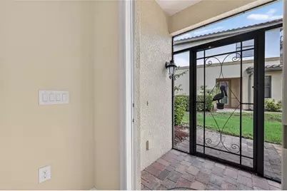 20151 Ragazza Circle E #102, Venice, FL 34293 - Photo 4