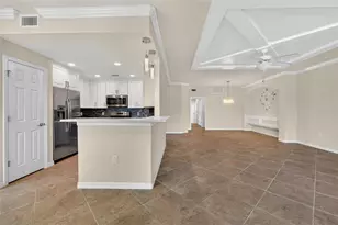 20151 Ragazza Circle E, Venice, FL 34293 - Photo 10