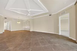 20151 Ragazza Circle E, Venice, FL 34293 - Photo 8