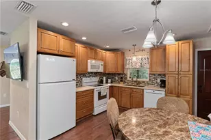 3241 Tropicaire Blvd, North Port, FL 34286 - Photo 10