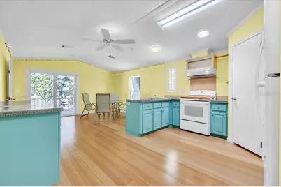 8320 Riverside Drive #101, Punta Gorda, FL 33982 - Photo 2