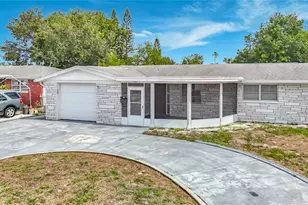 3441 Eisenhower Dr, Holiday, FL 34691 - Photo 6