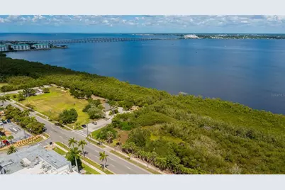 806 E Marion Avenue, Punta Gorda, FL 33950 - Photo 10