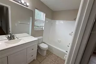 855 Jamaica Rd, Venice, FL 34293 - Photo 16
