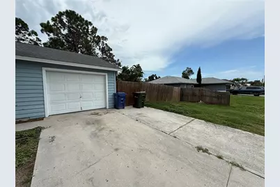 855 Jamaica Road, Venice, FL 34293 - Photo 2
