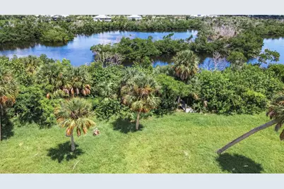 12411 Coral Vista Circle, Placida, FL 33946 - Photo 4