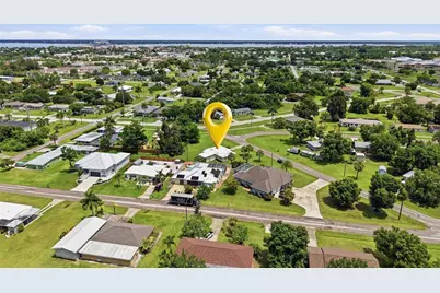 433 South Drive, Punta Gorda, FL 33950 - Photo 2