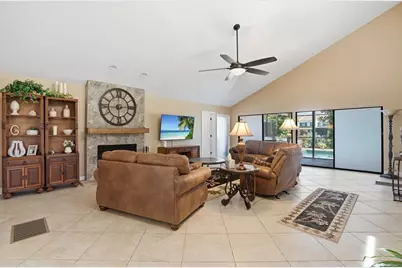 25188 Marion Avenue #10, Punta Gorda, FL 33950 - Photo 8