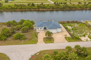 13525 Green Castle Ave, Port Charlotte, FL 33981 - Photo 6