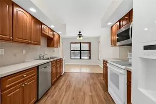 18343 Elgin Ave, Port Charlotte, FL 33948 - Photo 14