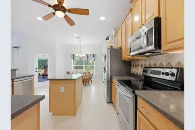 2816 Suncoast Lakes Boulevard, Port Charlotte, FL 33980 - Photo 18