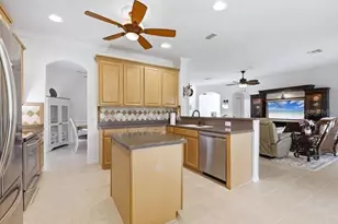 2816 Suncoast Lakes Blvd, Port Charlotte, FL 33980 - Photo 4