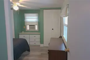 7234 Mt Fairfield Rd NE, Saint Petersburg, FL 33702 - Photo 22
