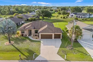 1275 Blue Lake Cir, Punta Gorda, FL 33983 - Photo 4