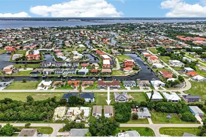 1018 S Marlin Drive, Punta Gorda, FL 33950 - Photo 2