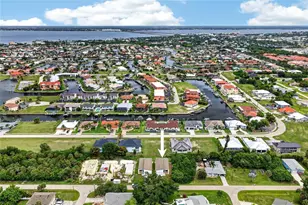1018 S Marlin Dr, Punta Gorda, FL 33950 - Photo 2