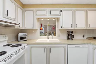 520 Imperial Drive, North Port, FL 34287 - Photo 8