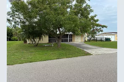 160 Deerfield Avenue NE, Port Charlotte, FL 33952 - Photo 2
