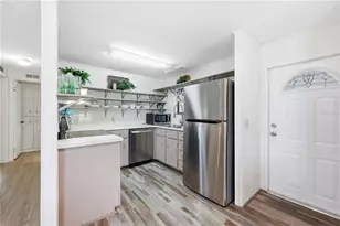 2100 Kings Hwy, Port Charlotte, FL 33980 - Photo 16