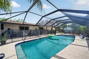 2832 SE Gantry Ct, Port Saint Lucie, FL 34952 - Photo 24