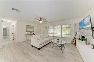 449 W Tarpon Blvd NW, Port Charlotte, FL 33952 - Photo 12