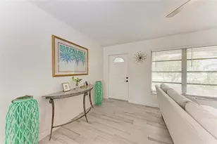 449 W Tarpon Blvd NW, Port Charlotte, FL 33952 - Photo 10