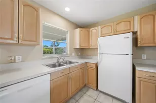 2620 Wisteria Pl, Punta Gorda, FL 33950 - Photo 10