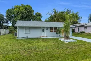 18634 Goodman Cir, Port Charlotte, FL 33948 - Photo 4