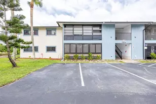 17426 Birchwood Ln, Fort Myers, FL 33908 - Photo 32