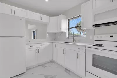 [Address not provided], Englewood, FL 34224 - Photo 8